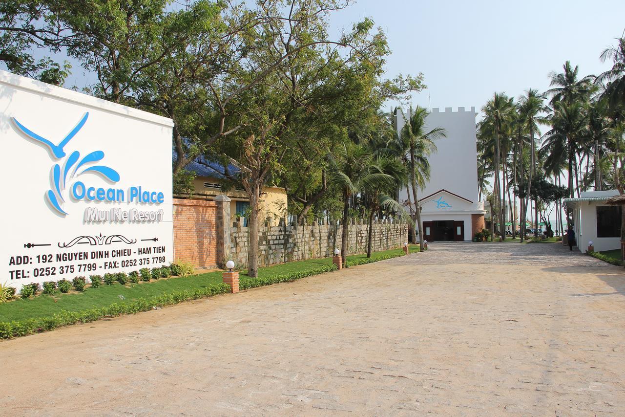 Ocean Place Mui Ne Resort Exterior foto